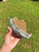 Load image into Gallery viewer, Champagne sugar druzy amethyst