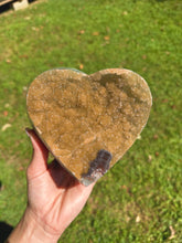 Load image into Gallery viewer, Champagne sugar druzy amethyst