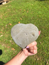 Load image into Gallery viewer, Champagne sugar druzy amethyst