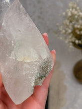 Load image into Gallery viewer, Clear quartz lemurian spinning stand