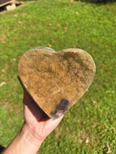 Load image into Gallery viewer, Champagne sugar druzy amethyst