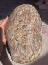 Load image into Gallery viewer, Magical plume filled flower agate freeform
