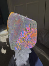 Load image into Gallery viewer, Labradorite freeform
