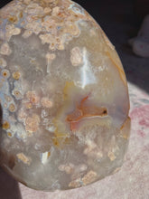Load image into Gallery viewer, Magical plume filled flower agate freeform

