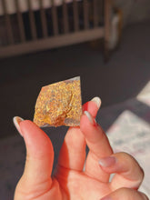 Load image into Gallery viewer, Garden quartz freeform
