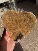 Load image into Gallery viewer, Champagne sugar druzy amethyst
