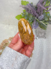 Load image into Gallery viewer, Dendritic quartz palmstone
