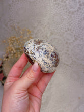 Load image into Gallery viewer, Carnelian palmstone
