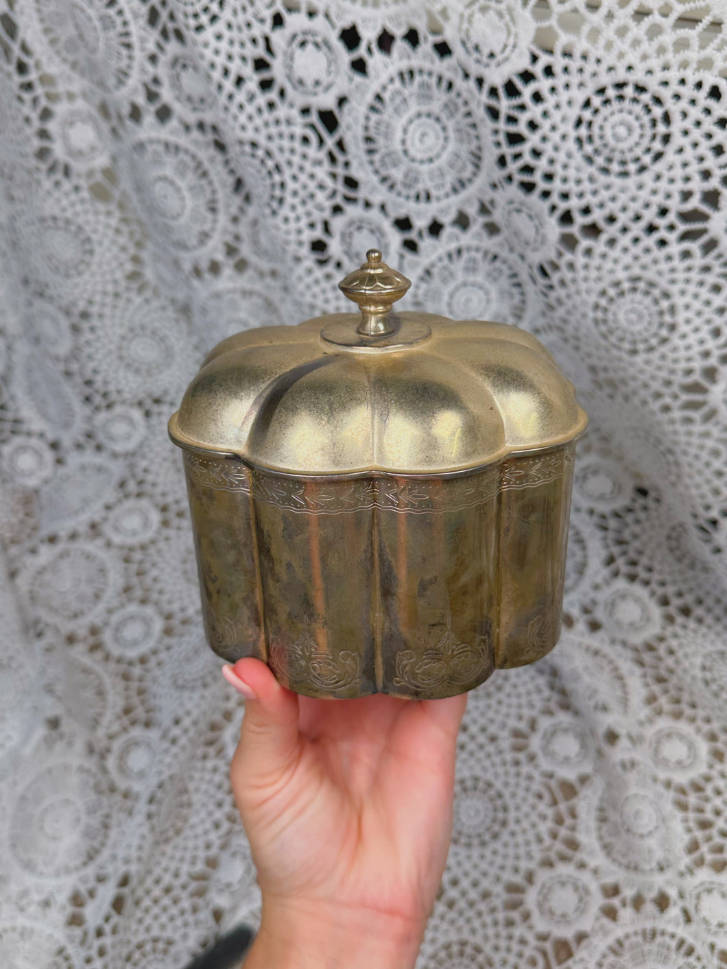 Vintage trinket box