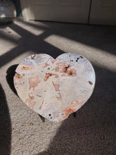 Load image into Gallery viewer, Pink amethyst heart
