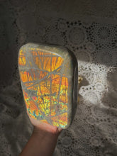 Load image into Gallery viewer, Labradorite freeform
