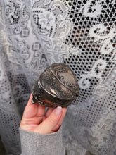 Load image into Gallery viewer, Vintage double heart jewelry box
