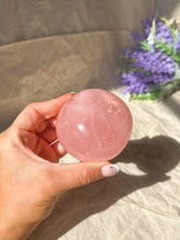 Load image into Gallery viewer, Rose quartz palmstone
