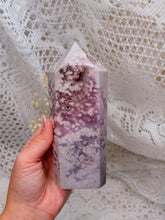 Load image into Gallery viewer, Pink amethyst tower
