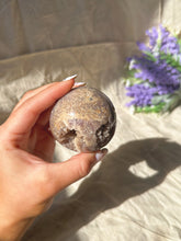 Load image into Gallery viewer, Grape agate sphere
