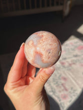 Load image into Gallery viewer, Flower agate sphere (butterfly)
