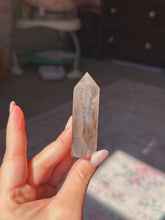 Load image into Gallery viewer, Dendritic quartz tower
