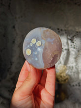 Load image into Gallery viewer, Amethyst &amp; orca agate palmstone
