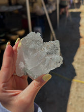 Load image into Gallery viewer, Himalayan quartz
