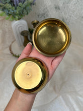 Load image into Gallery viewer, Antique brass dish
