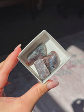 Load image into Gallery viewer, Top quality sun/moonstone tumble set
