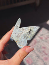 Load image into Gallery viewer, Blue plume agate butterfly
