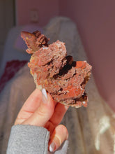 Load image into Gallery viewer, Hematoid/iron quartz specimen
