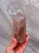 Load image into Gallery viewer, Rose quartz tower
