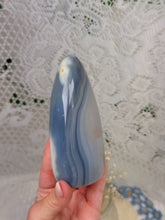 Load image into Gallery viewer, Orca agate freeform

