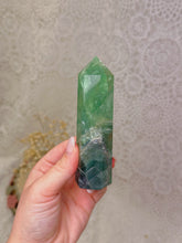Load image into Gallery viewer, Fluorite tower

