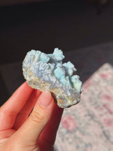 Load image into Gallery viewer, Druzy hemimorphite
