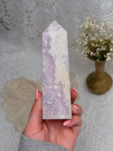 Load image into Gallery viewer, Flower agate with amethyst tower
