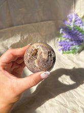 Load image into Gallery viewer, Grape agate sphere
