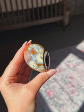 Load image into Gallery viewer, Carnelian x orca agate palmstone

