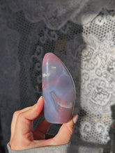 Load image into Gallery viewer, Mozambique agate freedom
