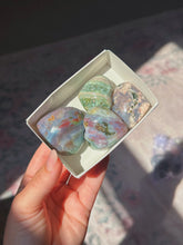 Load image into Gallery viewer, Sea jasper heart set
