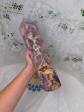 Load image into Gallery viewer, Pink amethyst tower
