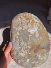 Load image into Gallery viewer, Magical plume filled flower agate freeform
