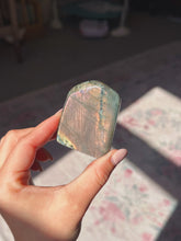 Load image into Gallery viewer, Labradorite freeform
