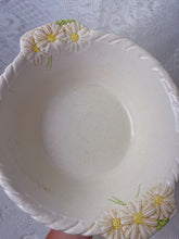 Load image into Gallery viewer, Vintage bowl
