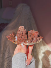 Load image into Gallery viewer, Hematoid/iron quartz specimen
