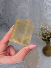 Load image into Gallery viewer, Honey calcite freeform
