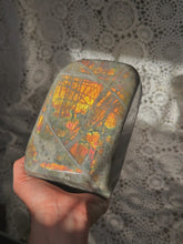 Load image into Gallery viewer, Labradorite freeform
