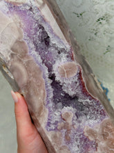 Load image into Gallery viewer, Pink amethyst tower
