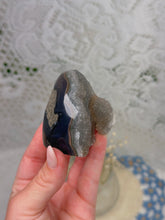 Load image into Gallery viewer, Druzy amethyst and agate freeform
