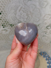 Load image into Gallery viewer, Druzy quartz &amp; agate heart
