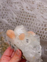 Load image into Gallery viewer, Apophyllite/stilbite

