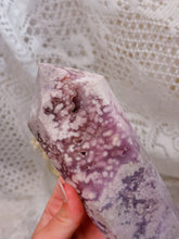 Load image into Gallery viewer, Pink amethyst tower

