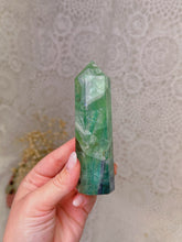 Load image into Gallery viewer, Fluorite tower
