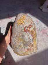 Load image into Gallery viewer, Magical plume filled flower agate freeform
